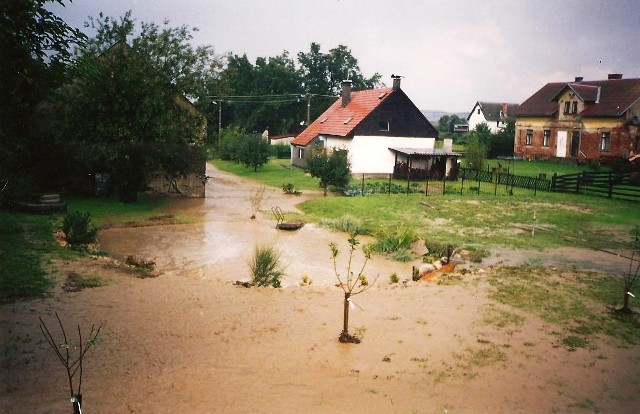 zaplavy_28.8.2002 (2)